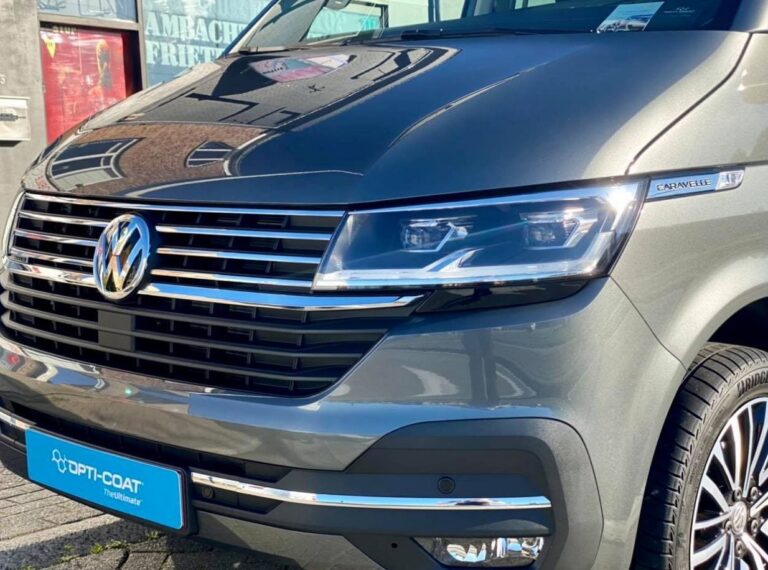 Bij deze Volkswagen Caravelle hebben we zo goed als bijna alles mogen behandelen. ✅ - Opti-Coat Pro+ ✅ - Opti-Coat Pro Velgen  ✅ - Opti-Guard Leather Coating  De klant koos bewust voor Opti-Coat omdat de wagen als buitenslaper zal worden gebruikt en naar een gemakkelijk onderhoud zocht voor jaren zonder dat de lak wordt aangetast