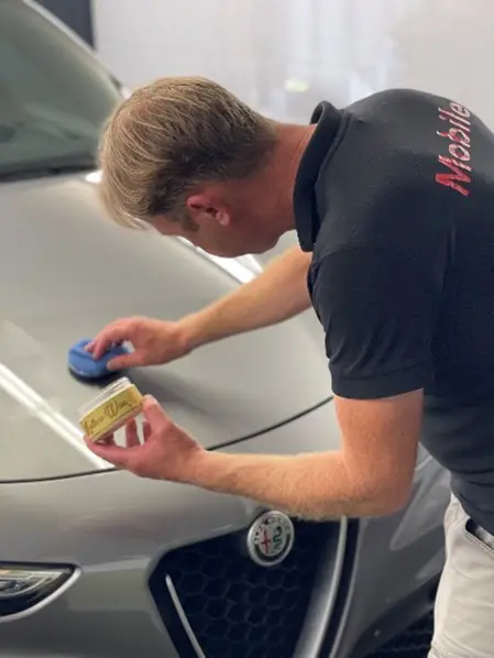 Mobile Clean<sup>®</sup> - waxen met yellow wax 1