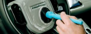 Blog - Hoe zelf het interieur van je auto reinigen - Volg deze tips van Mobile Clean.